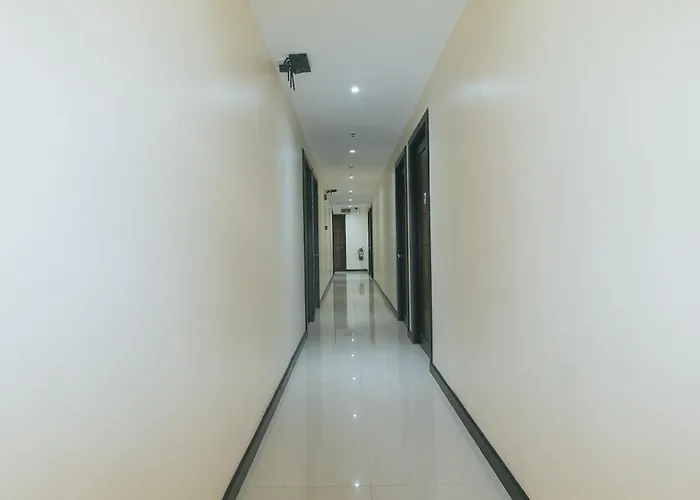 Hotel Reddoorz At Nucell Near Ngcp