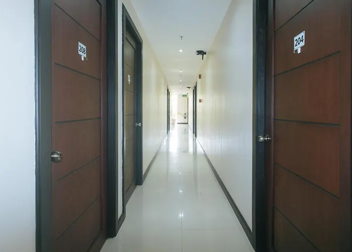 Hotel Reddoorz At Nucell Near Ngcp *