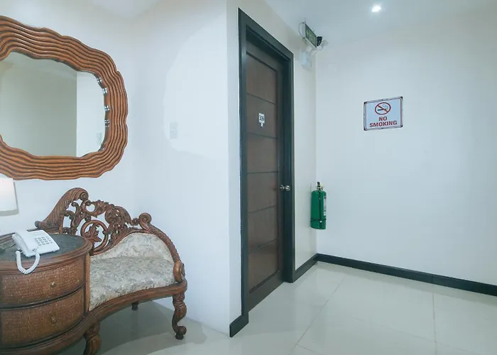 Reddoorz At Nucell Near Ngcp Hotel Cebu